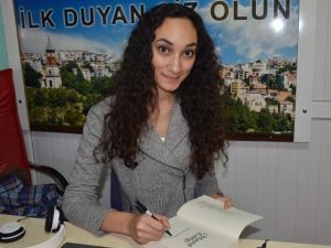19 Yaşındaki Genç Yazarın İlk Kitabı: "Mantık Evliliği"
