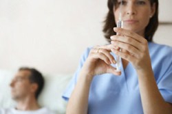 Sağlık çalışanlarına paralı haber