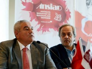 "Turizmde Antalya’nın 2015 Yılı Kaybı 3 Milyar Dolar"
