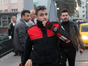 Polisten Kaçarken Dereye Atladı
