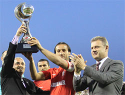 Karabükspor şampiyonluk kupasını aldı
