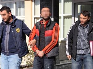Uyuşturucu Satarken Yakalandı