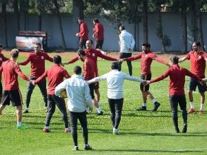 Galatasaray’da Rizespor Maçı Hazırlıkları Başladı