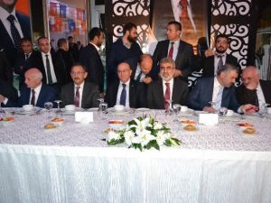 Eski Enerji Ve Tabii Kaynaklar Bakanı Taner Yıldız: