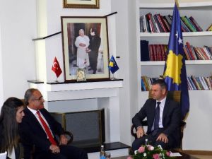Bakan Topçu, Kosova Başbakanı Mustafa İle Görüştü