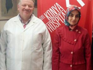 Beynindeki Tümör Kaşından Alındı