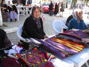 1. Uluslararası Han’da Dostluk Ve Sanat Çalıştayı Başladı