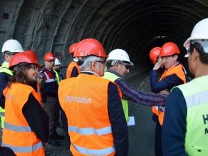 Bakır Rezervi Bulunan Nehrin Yatağı Değişecek