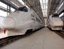 Durakta durmadan yolcu alıyor - VİDEO