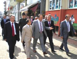 Rize Valisi Ardeşen'de İncelemede