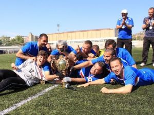 İzmir Büyükşehir, Süper Lig’deki İlk Maçına Çıkıyor
