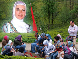 Arzu'nun Kabrinde Hüzün Vardı