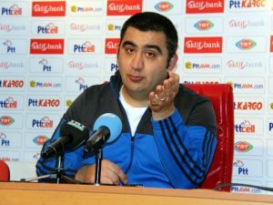 Özat: “Bir Hedefe Baş Koyduk"