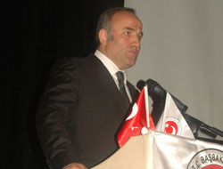 Vali Hacımüftüoğlu'ndan sitem