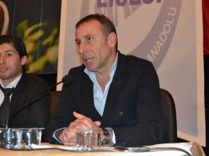Abdullah Avcı, Lise Öğrencilerine Konferans Verdi