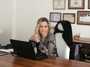 Büyük Göğüsler Solunum Yollarını Etkiliyor