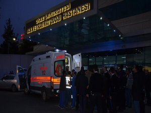 Diyarbakır'da askeri aracın geçişi sırasında patlama: 21 asker yaralı