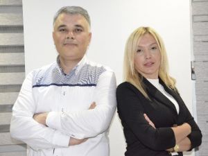 Dökülen Beyaz Saçlara Doğal Tedavi