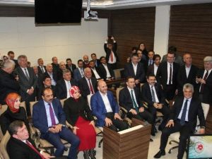 Ak Parti Trabzon Milletvekilleri Mazbatalarını Aldı
