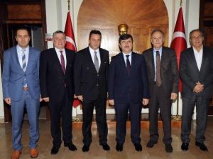 Hekimoğlu: "Taraftarın Yüzünü Güldürmek İçin Yola Çıktık"