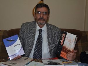 4 Dilde 127 Kitabı Yayınlanan Mülteci Şair