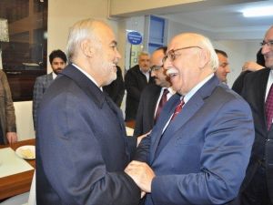 Bakan Avcı, Erzurumlularla Buluştu
