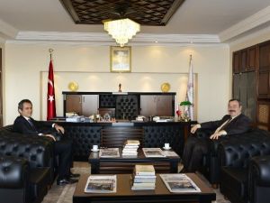 Zonguldak Emniyet Müdürü Osman Ak, Rektör Özer’i Ziyaret Etti