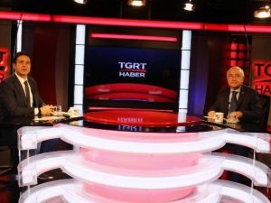Eski Meclis Başkanı Çiçek’ten Yeni Anayasa Tartışmalarına İlginç Benzetme