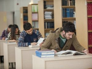 Anadolu Üniversitesi Kütüphanesi’nin Öğrenci Odaklı Hizmetleri