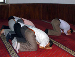 Bu da Promosyonlu Namaz!