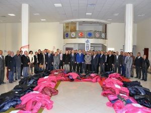 Çorum Tso’dan Öğrencilere Kaban Yardımı