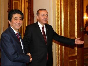 Cumhurbaşkanı Erdoğan, Japonya Başbakanı Abe’yi Kabul Etti
