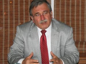 Hanefi Bostan: “İstanbul Milli Eğitim Mahkeme Kararlarını Uygulamıyor”