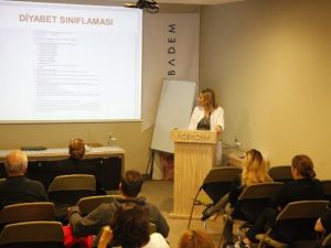 Diyabet Haslarına Sağlıklı Beslenme Anlatıldı