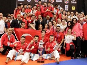 Milli Karateciler Endonezya’da Tarih Yazdı