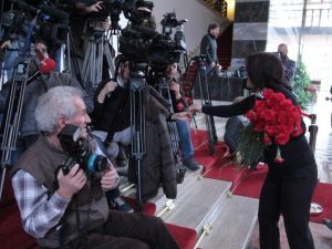 Chp’li Biçer Meclis’e Siyah Tişörtle Geldi