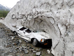 Kar Eriyince Araç Bulundu