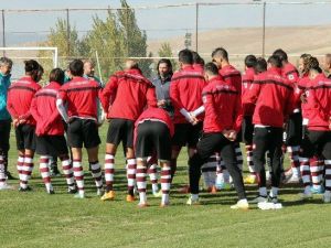 İbrahim Üzülmez: "Elazığspor’un Hedefi Zirve Olacaktır"