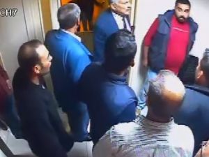 Chp İl Binasını Bastığı İddia Edilen Chp’li Belediye Başkanı Kamerada