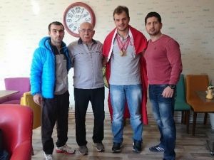 Avrupa Şampiyonu Oldu Ama Sporu Bırakabilir