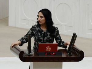 Hdp Eş Genel Başkanı Figen Yüksekdağ Yemin Etti