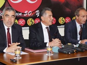 Eskişehirspor’da Samet Aybaba Dönemi Resmen Başladı