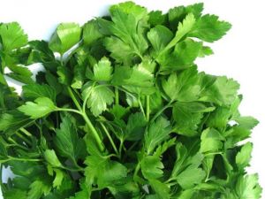 Hastalanmamak İçin Yumurta Ve Maydanoz Tüketin