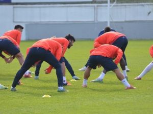 Trabzonspor’da Gençlerbirliği Maçı Hazırlıkları Sürüyor