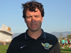 Arslan: "Türkiye’de Haftalık Yaşıyoruz"