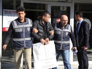 Samsun’da Bir Evde 2 Çelik Yelek Ve Silah Ele Geçti