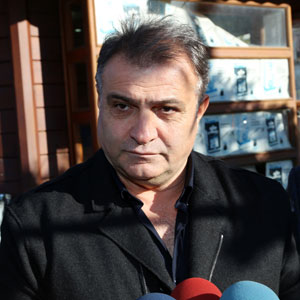 Beşiktaş'ın Rizeli Yöneticisi Kavalcı, Şenol Güneş'i Yere Göğe Sığdıramadı