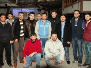 Japon Lastik Devi İşçi Çıkarttı