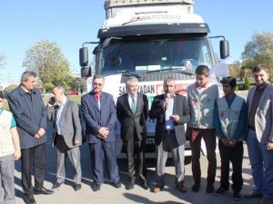 Sakarya Üniversitesinden Suriye’ye Bir Tır Yardım Gönderildi