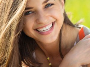 Diş Sağlığınız İçin Bu Yiyeceklerden Uzak Durun